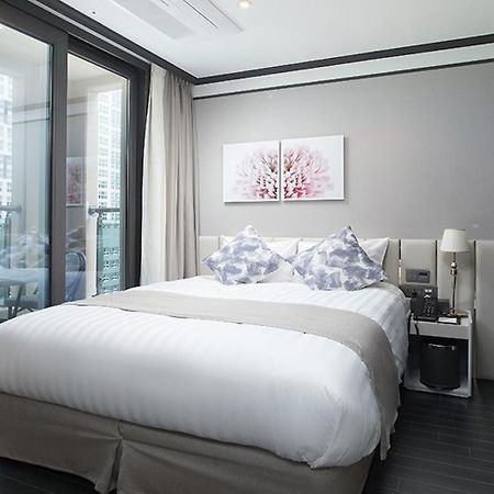 Utop Boutique Hotel&Residence Gwangju Metropolitan City Exteriör bild