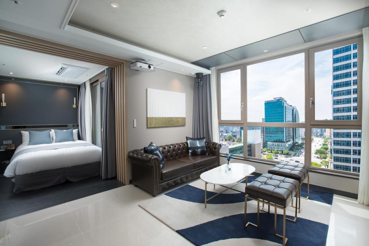 Utop Boutique Hotel&Residence Gwangju Metropolitan City Exteriör bild